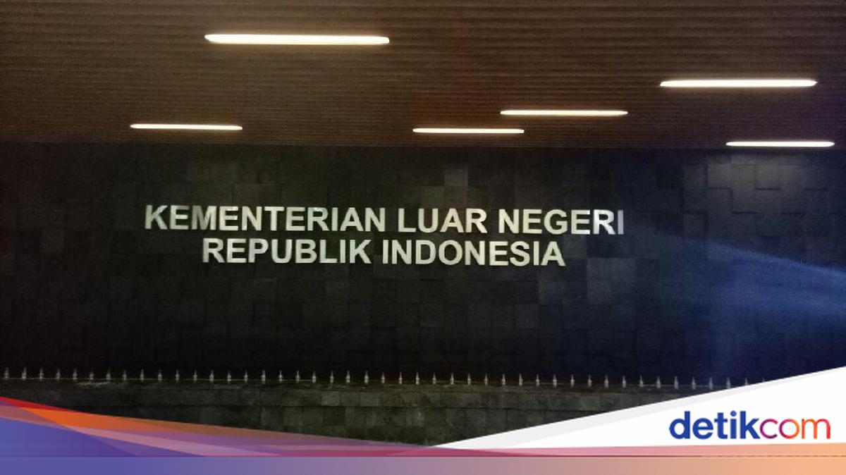 Indonesian Foreign Ministry Condemns Israel's Interception of Global Sumud Flotilla, Monitors Condition of Indonesian Citizens