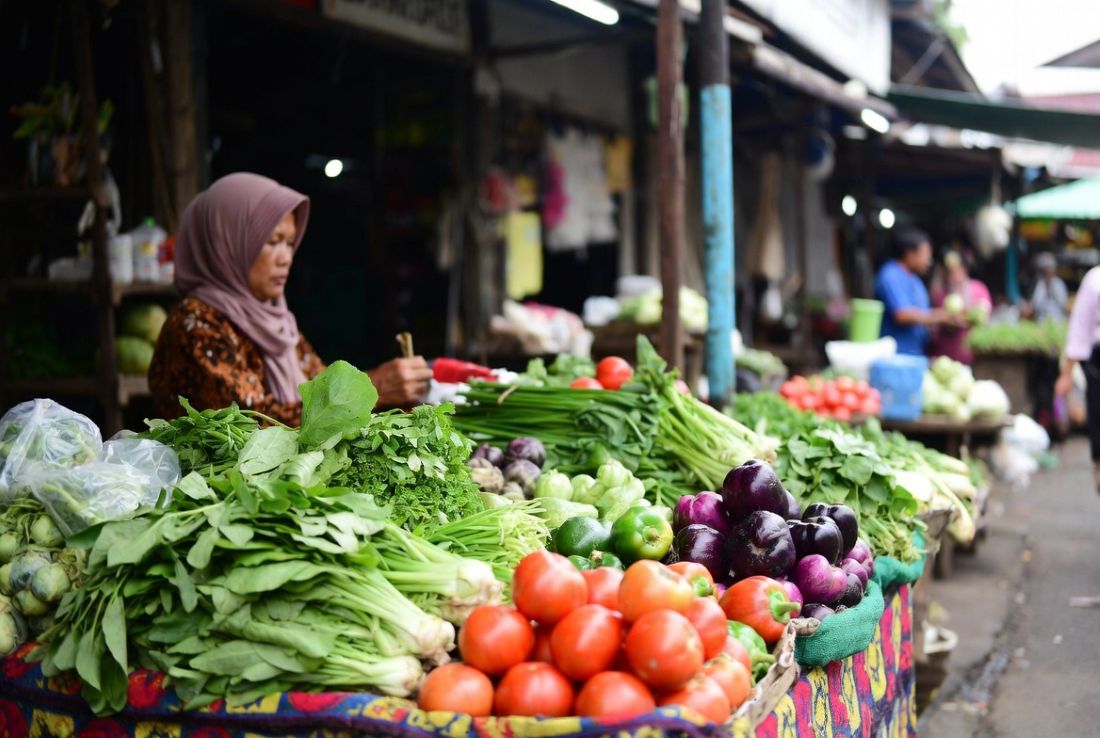 Food Prices Fluctuate in Batam