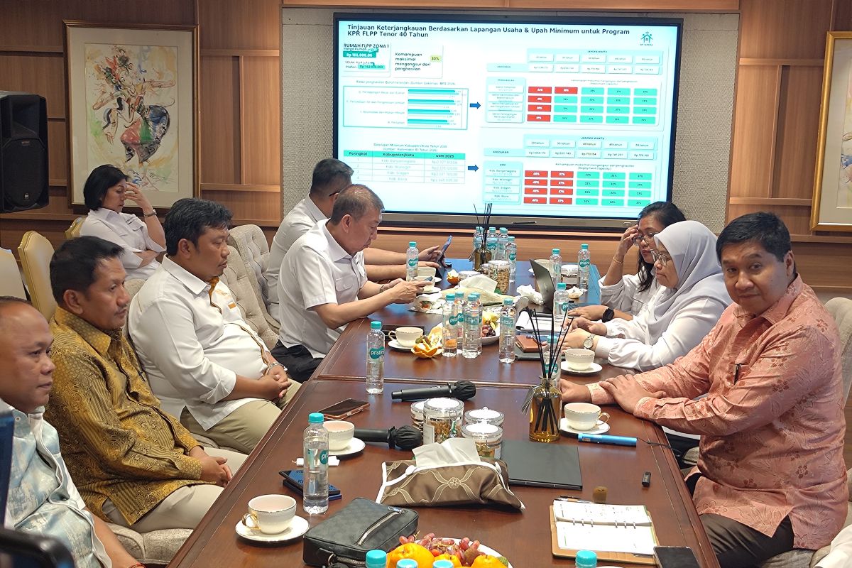 Developers support 'one subsidized house, one tree' programme