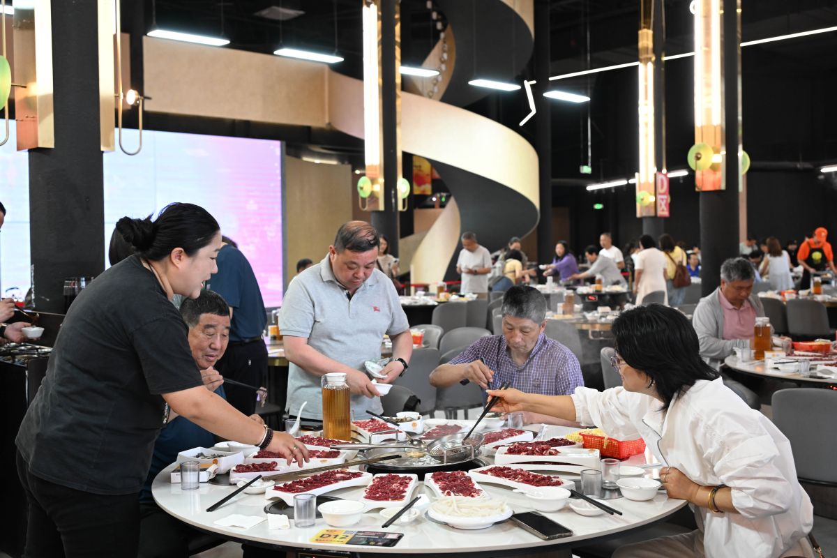 Examining the thriving beef industry in Chaoshan despite minimal local livestock