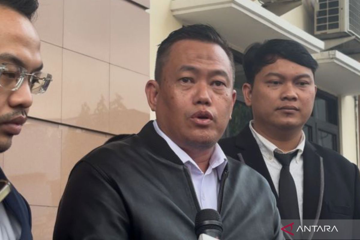 Family alleges criminal conspiracy in bank branch manager murder case