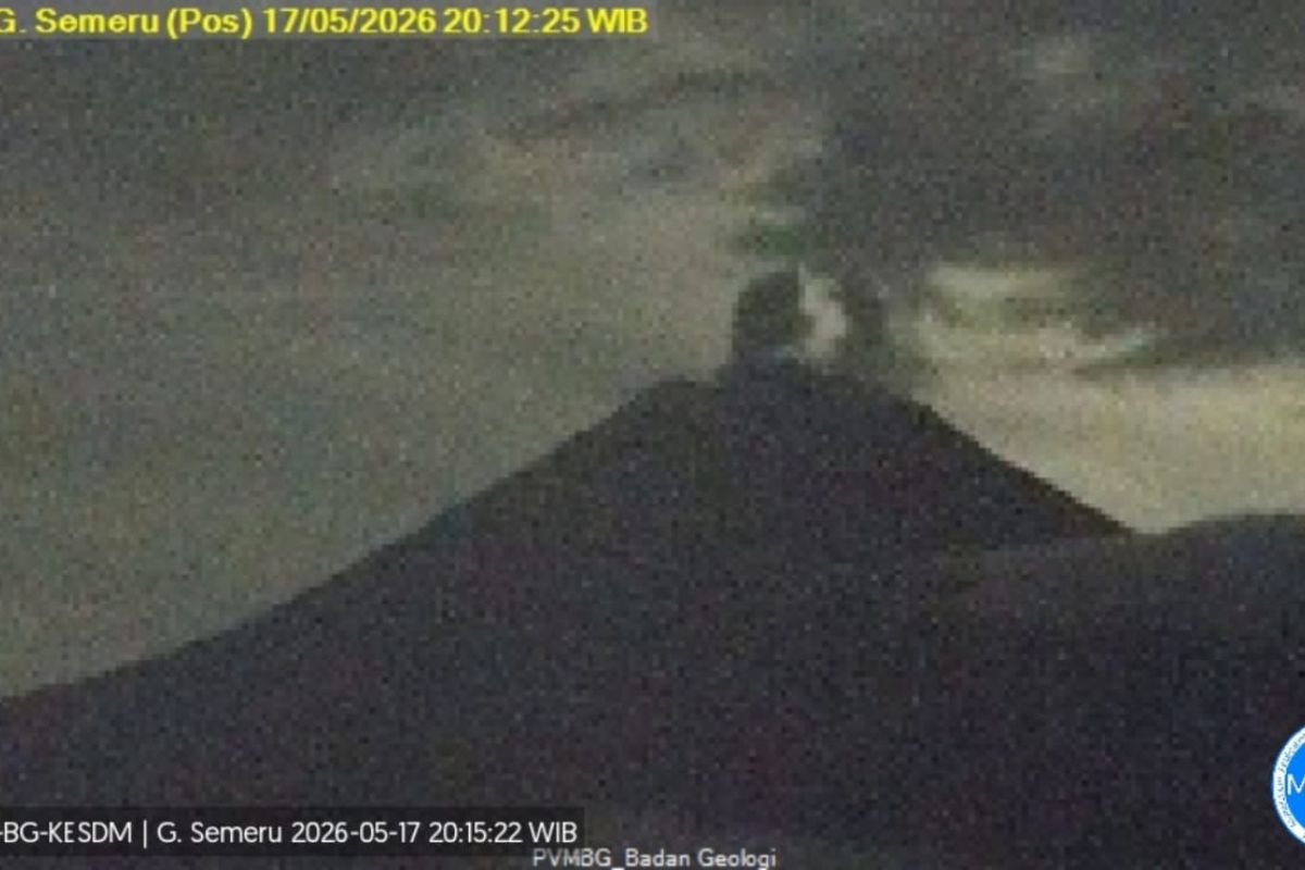 High Seismic Activity at Mount Semeru Maintains Alert Status