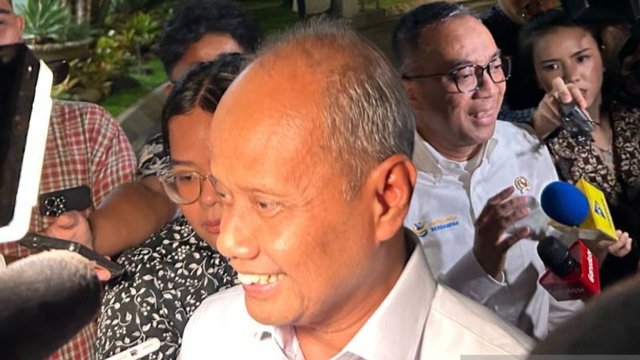 Pindad Ready to Develop Transparent Presidential Car as Requested by Prabowo: Stay Tuned