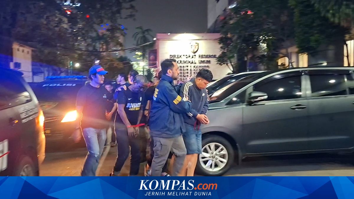 Two Italian Nationals' Snatch Thieves Apprehended at Bundaran HI, One Still at Large