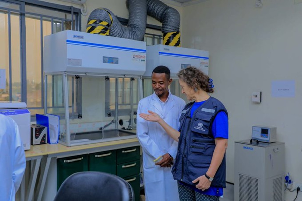 American Doctor Infected With Ebola in Congo, US Immediately Blocks Foreign Travellers