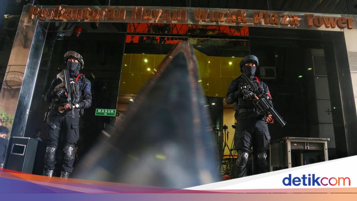 Online Gambling Hub at Hayam Wuruk