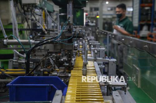 Government Prepares Measures to Prevent Layoffs Amid Middle East Conflict