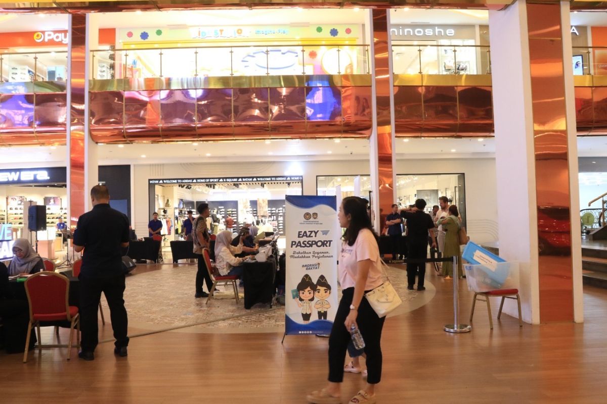 Batam Immigration Introduces Eazy Passport Service at Four Locations