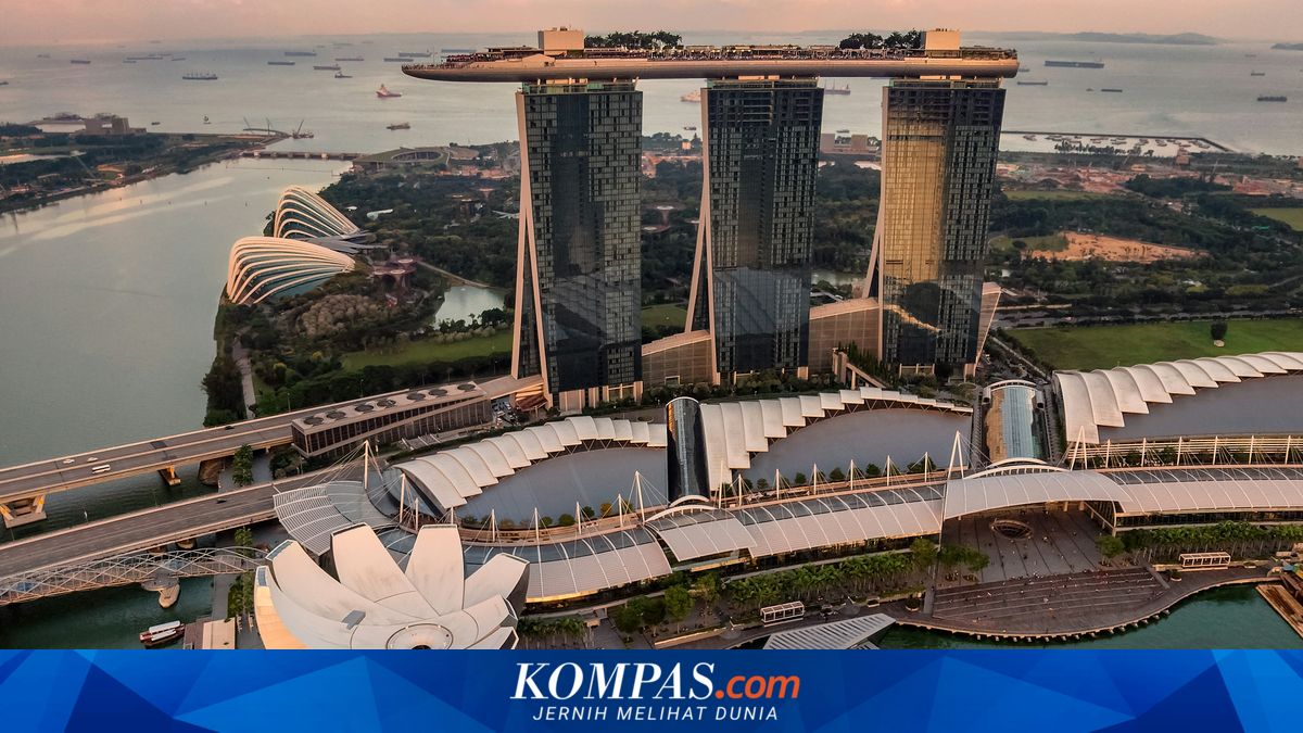 IMF: Singapore's economy slows amid Middle East conflict