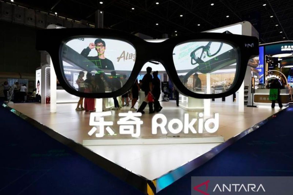 China's invoice data shows a surge in sales in AI-related sectors