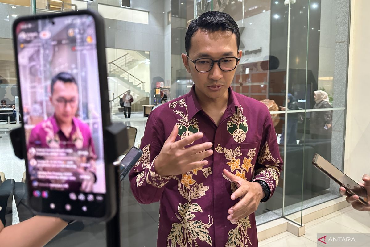 Lamongan Regency Government Building Case: Ten witnesses questioned by the KPK in Gresik