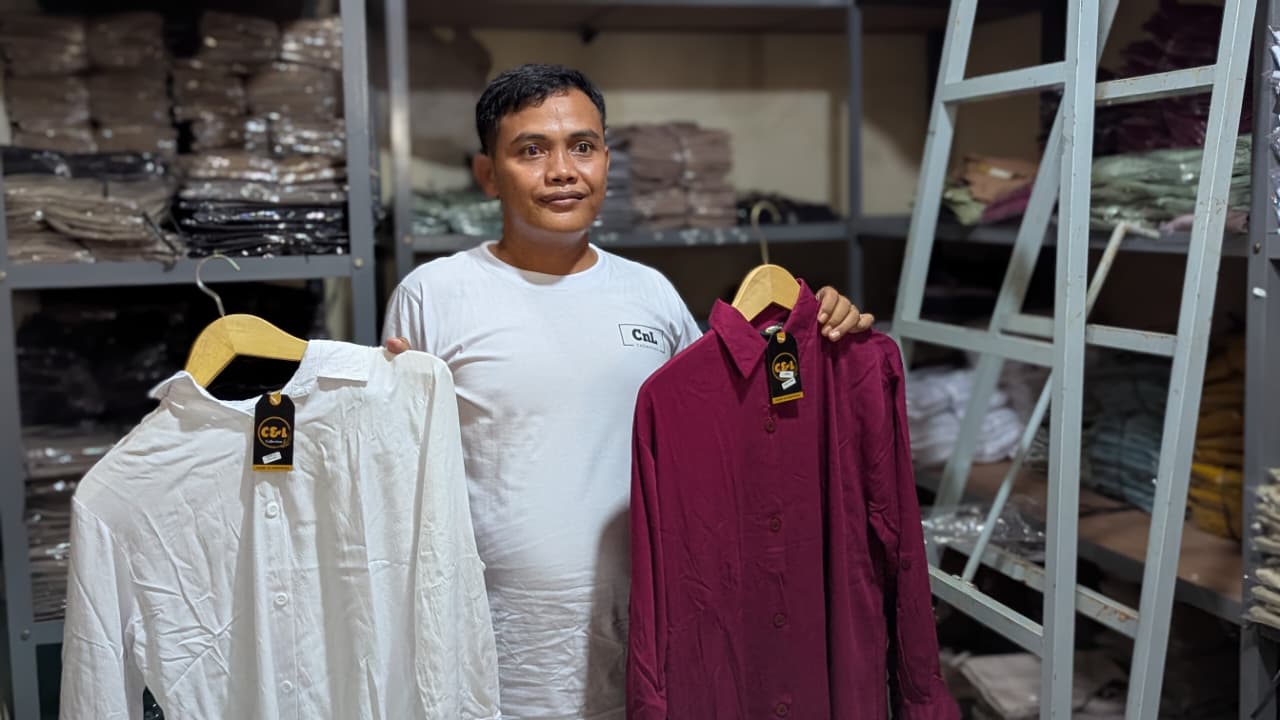 UMKM Operators Speak of Struggles as Rupiah Weakens, Contrary to Prabowo's Address