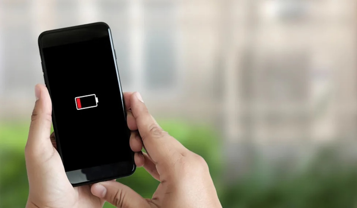 Airplane Mode vs Do Not Disturb: Which Is More Effective at Saving Battery?