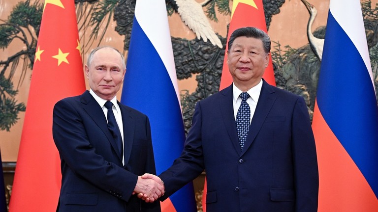 Putin Heads to Beijing After Trump's Visit as Russia and China Stress Ties Remain Solid