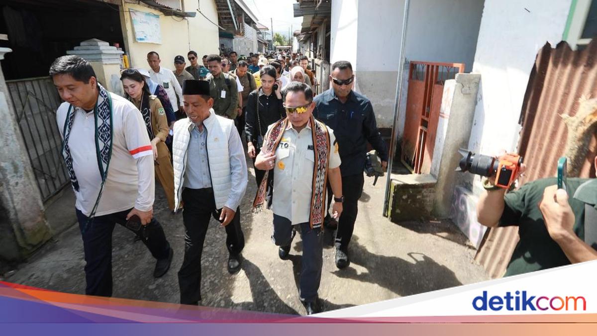Home Affairs Minister and Public Works and Public Housing Minister Launch House Renovation Programme in Maluku and Bali-Nusra