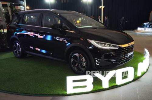 Chery and BYD Weigh Car Price Increases Amid Weakening Rupiah