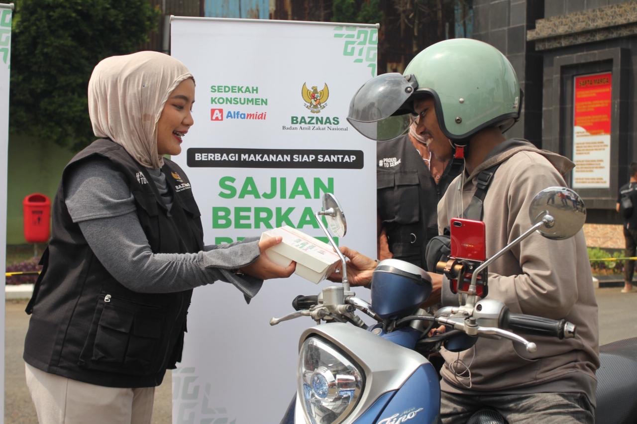 Baznas Distributes Thousands of Ready-to-Eat Meal Packages in East Jakarta