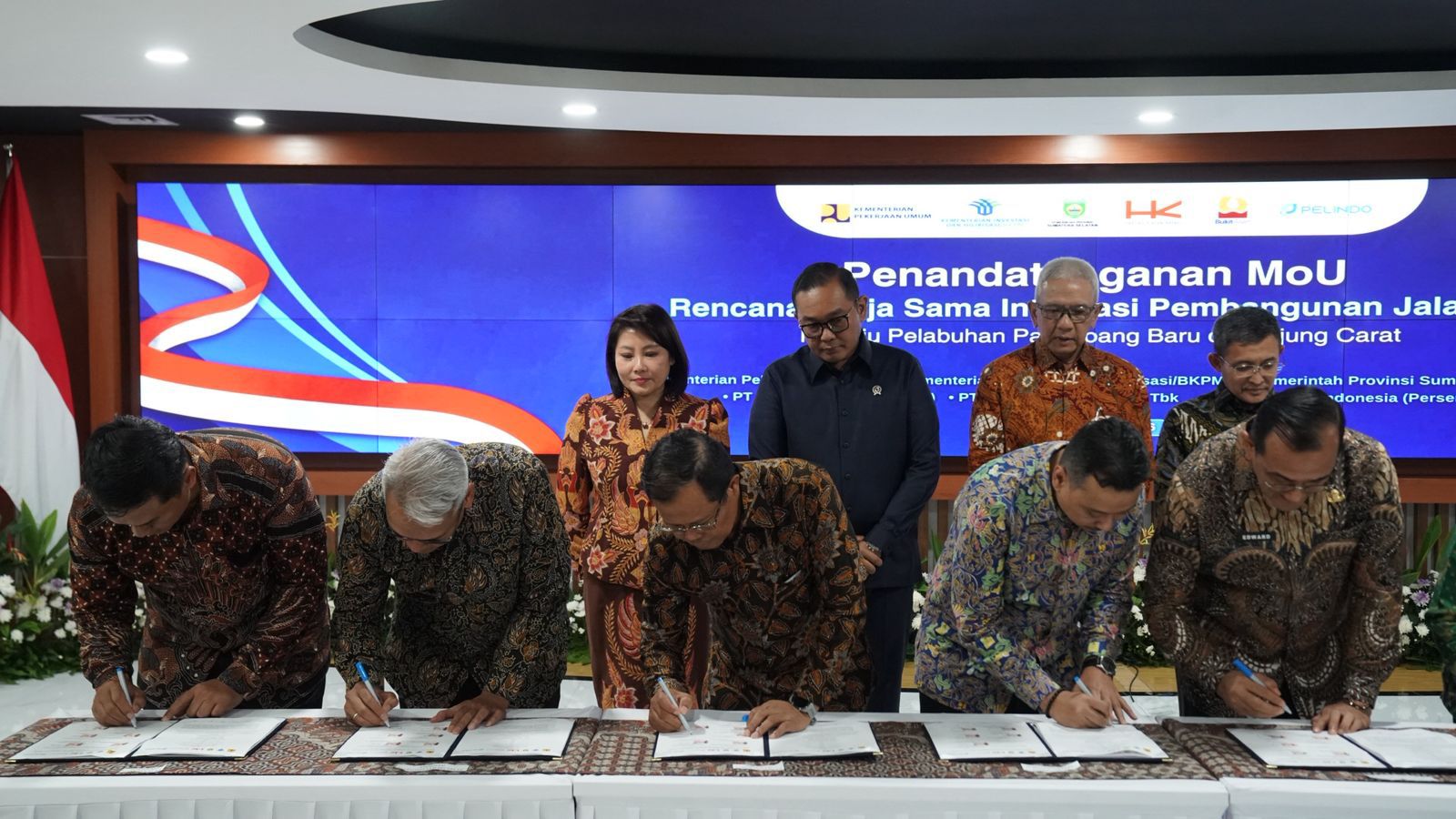 Hutama Karya-BKPM Sign Memorandum of Understanding to Support Toll Road Integration