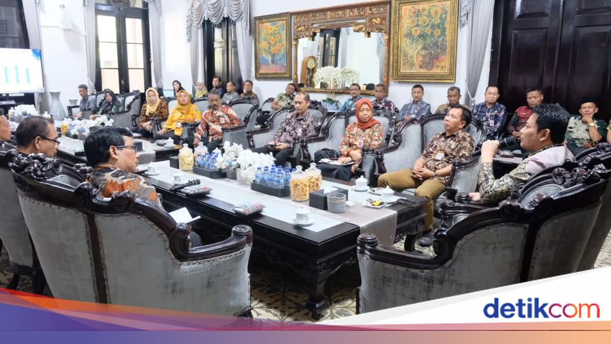 Sidoarjo Regency Government Strategy to Boost PAD from the Market Sector