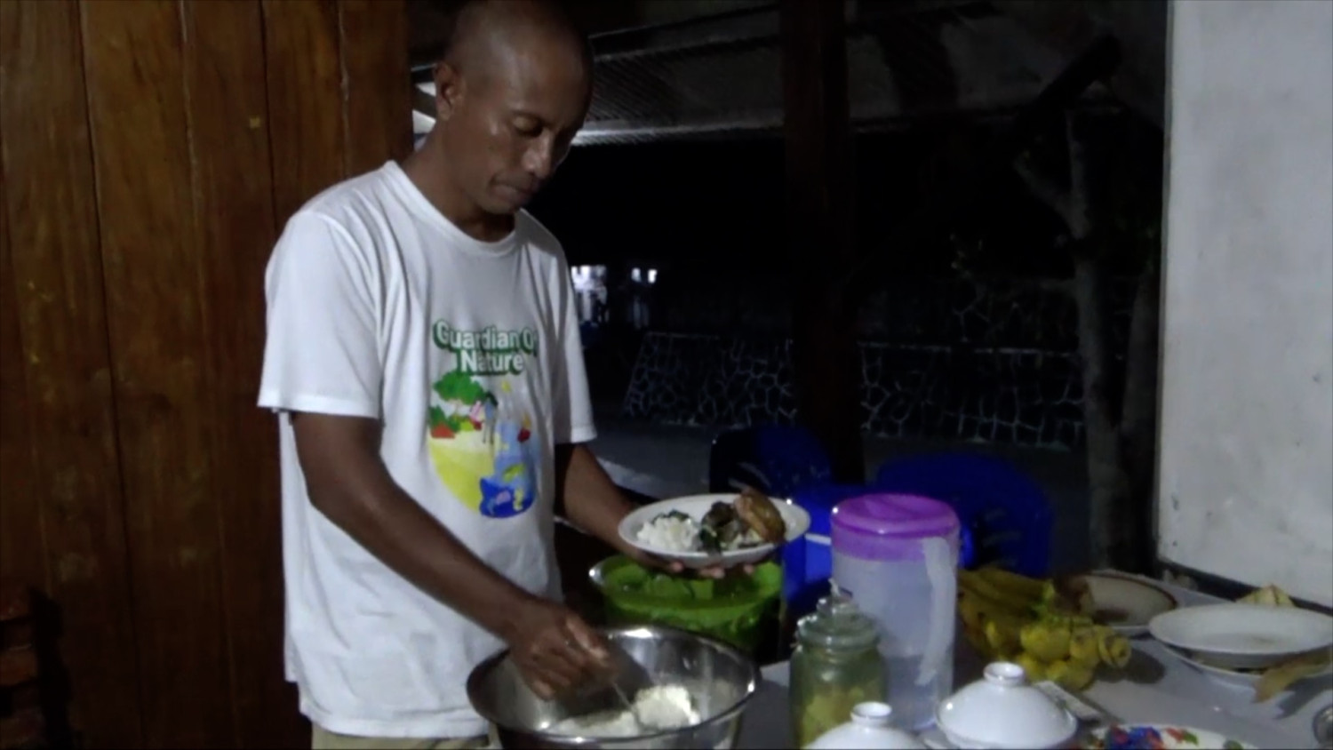 Wakatobi mobilises local food for climate change adaptation