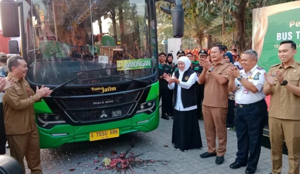 Trans Jatim buses adopt Chinese technology, install red light priority sensors