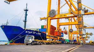 Extending the berth to optimise port services