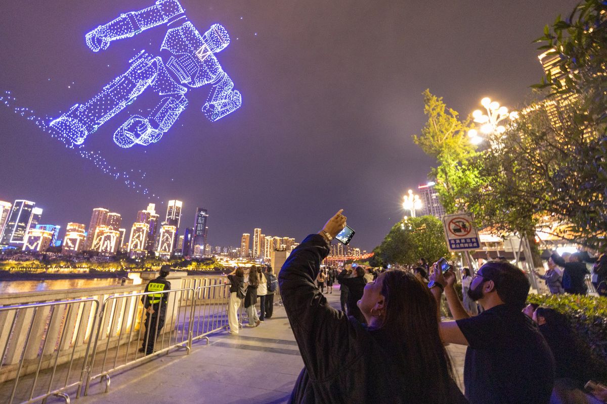 Tourists describe China's high level of security