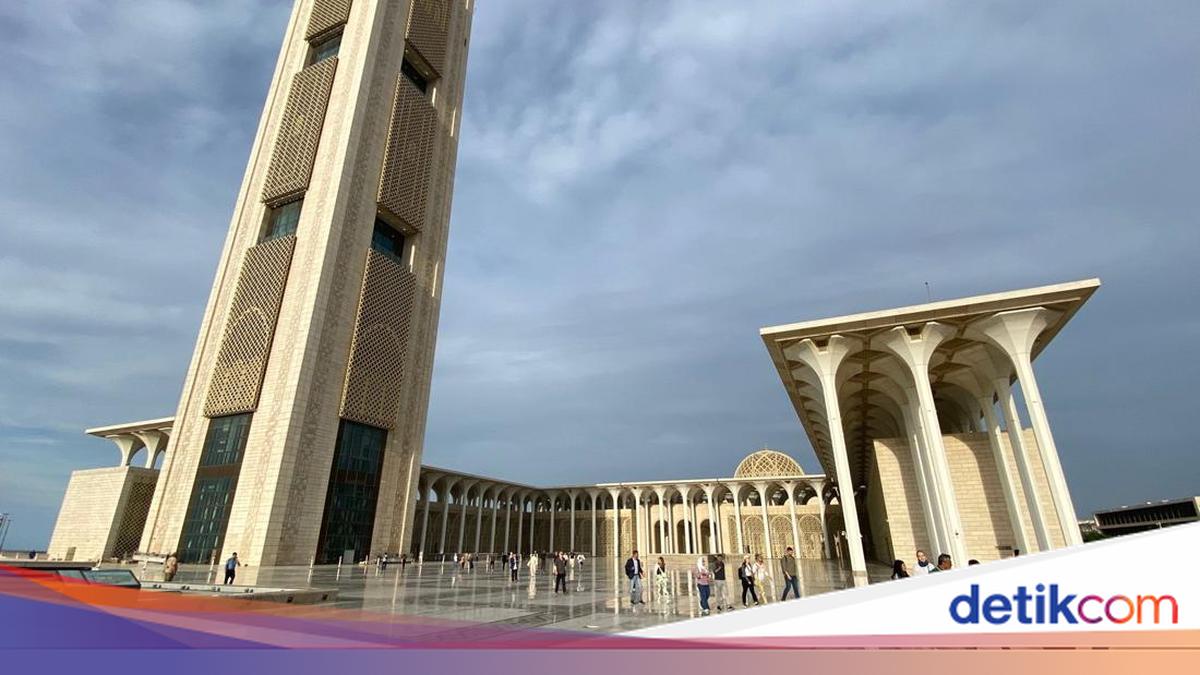 'Piercing the Sky': Algiers' Largest Mosque on the African Continent