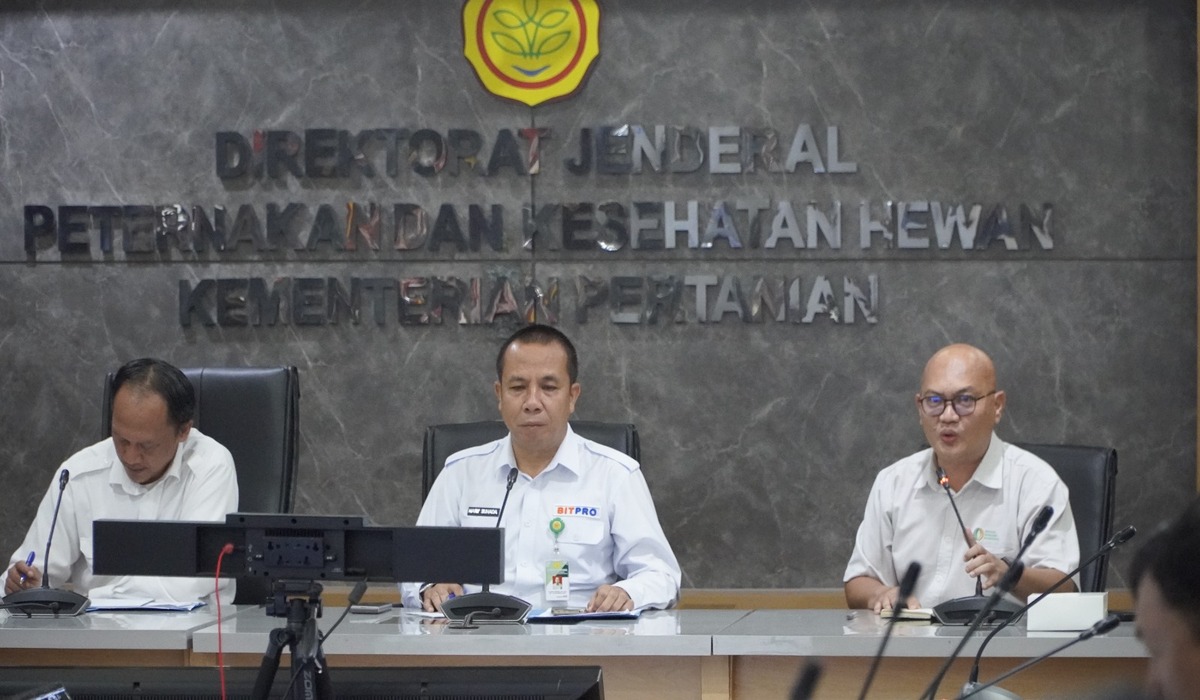 Ministry of Agriculture Moves Quickly to Stabilise Live Chicken Prices as Farmers' Associations Monitor on the Ground