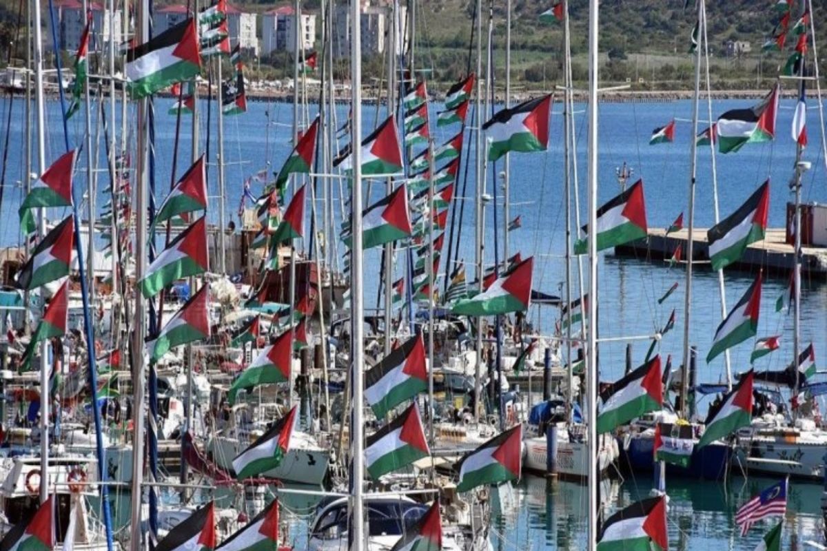 All ships taking part in Gaza humanitarian flotilla intercepted by Israel