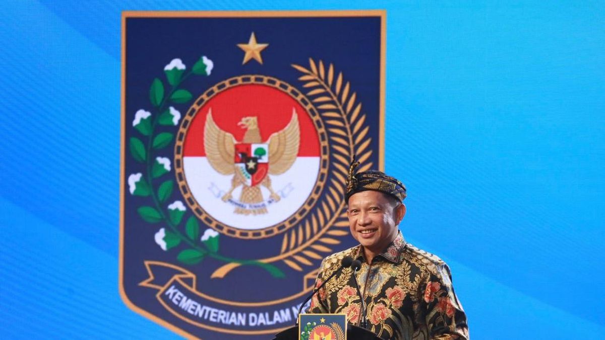 Ministry of Home Affairs Grants Fiscal Incentives to High-Performing Local Governments in Maluku and Nusa Tenggara