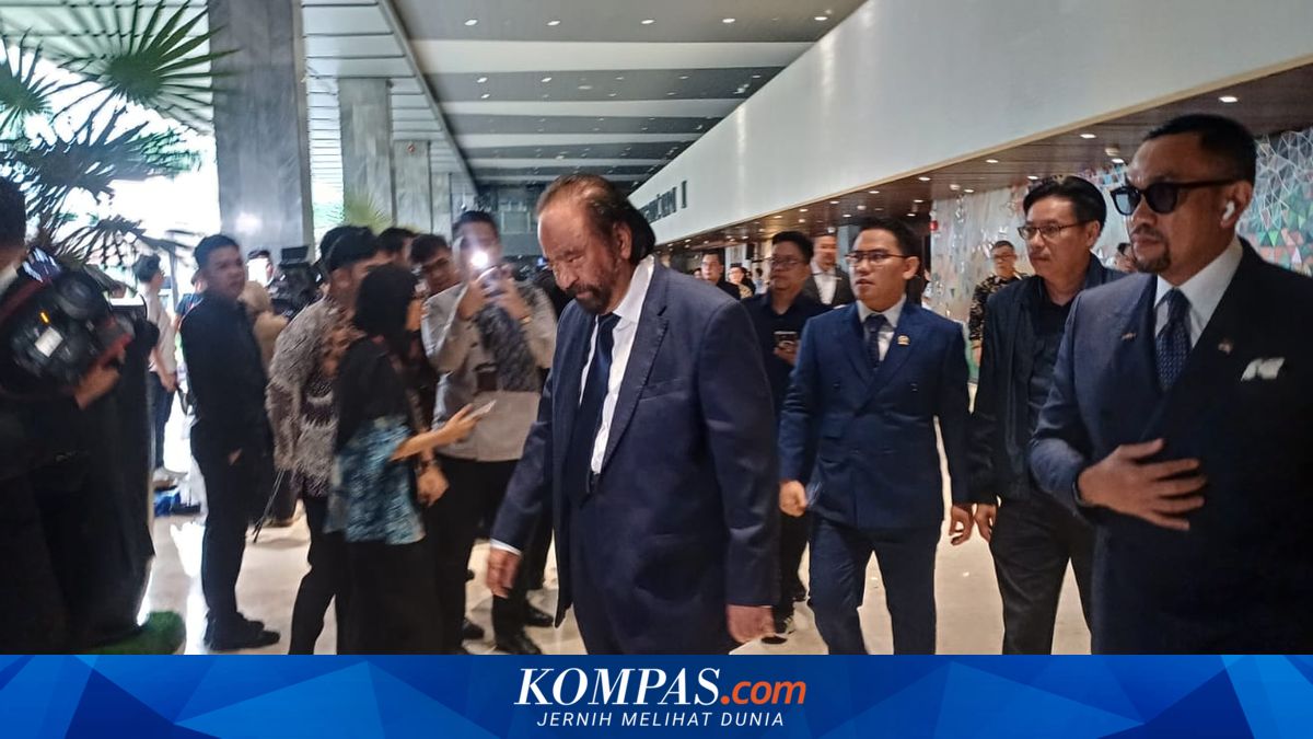 Several Party Leaders Attend the Macro-Economic Framework and Fiscal Policy Outline (KEM-PPKF) Presentation by Prabowo in Parliament