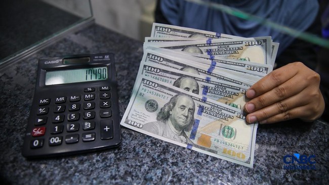 Irony: Indonesia, a Dollar Generator, Yet Suffering Because of the Dollar