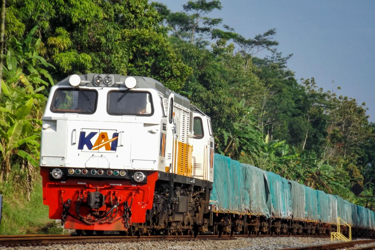 KAI cement and clinker transport reaches 752,000 tonnes, supporting national construction material distribution