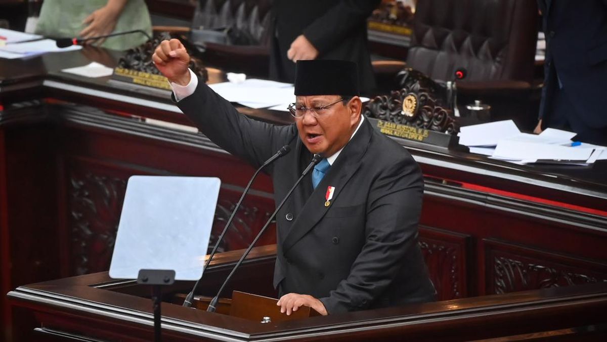 Prabowo to Chase Corrupt Officials' Wealth Even to Bunkers