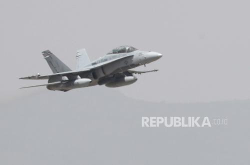 US Jets At Risk, Report: Tehran Has Mapped US Flight Patterns in Iranian Airspace