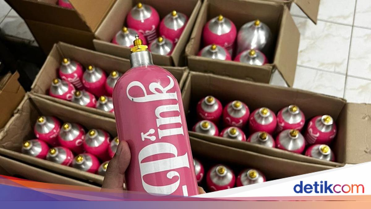 Bareskrim summons Instagram influencer who went viral for using Whip Pink