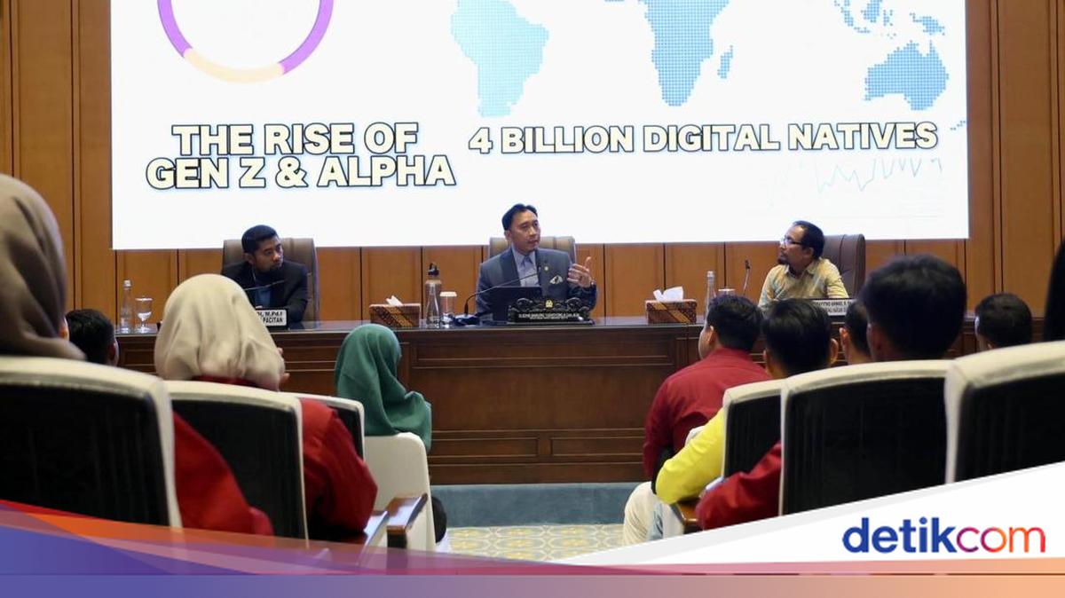 National Awakening Day, Ibas Urges Students: Become an Adaptive, Collaborative, Progressive Generation