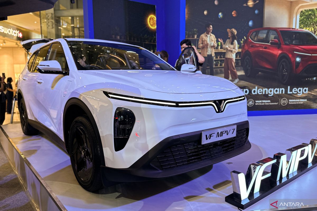 VinFast VF MPV 7 family electric vehicle now locally produced—what’s new?