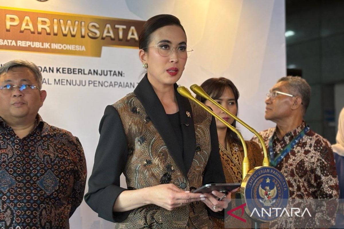 Ministry of Tourism prepares strategic programmes to face challenges in the tourism sector