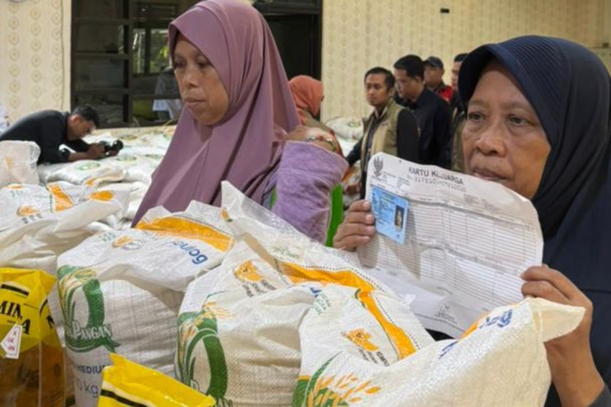 Bulog conducts MinyaKita market operations to anticipate volatility ahead of Eid al-Adha
