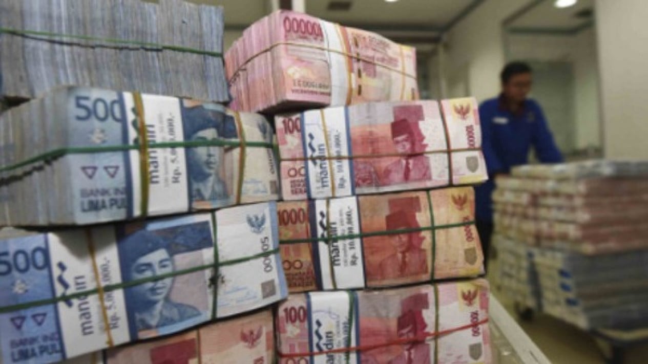 Rupiah Breaches Rp17,600, Economists Urge Strengthening of Fiscal Governance