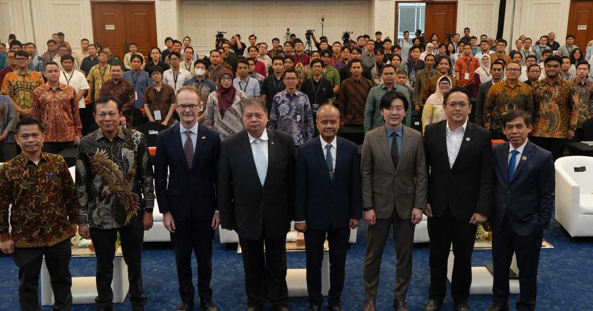 Team Up with Arm, Danantara Targets 15,000 Chip Design Experts in Indonesia