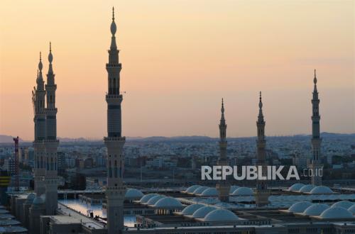 When a Companion Raised His Voice in the Prophet's Presence