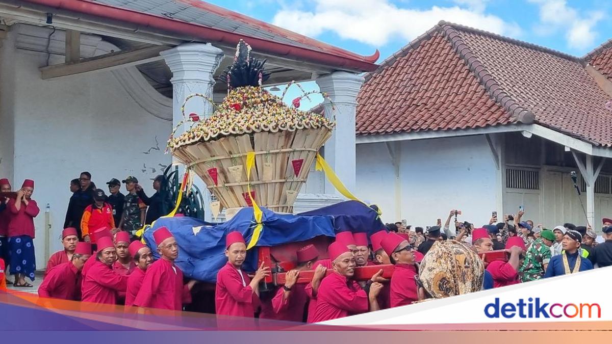 Reasons for Jogja Keraton's Grand Garebeg Held Without Arak-arakan and Rayahan