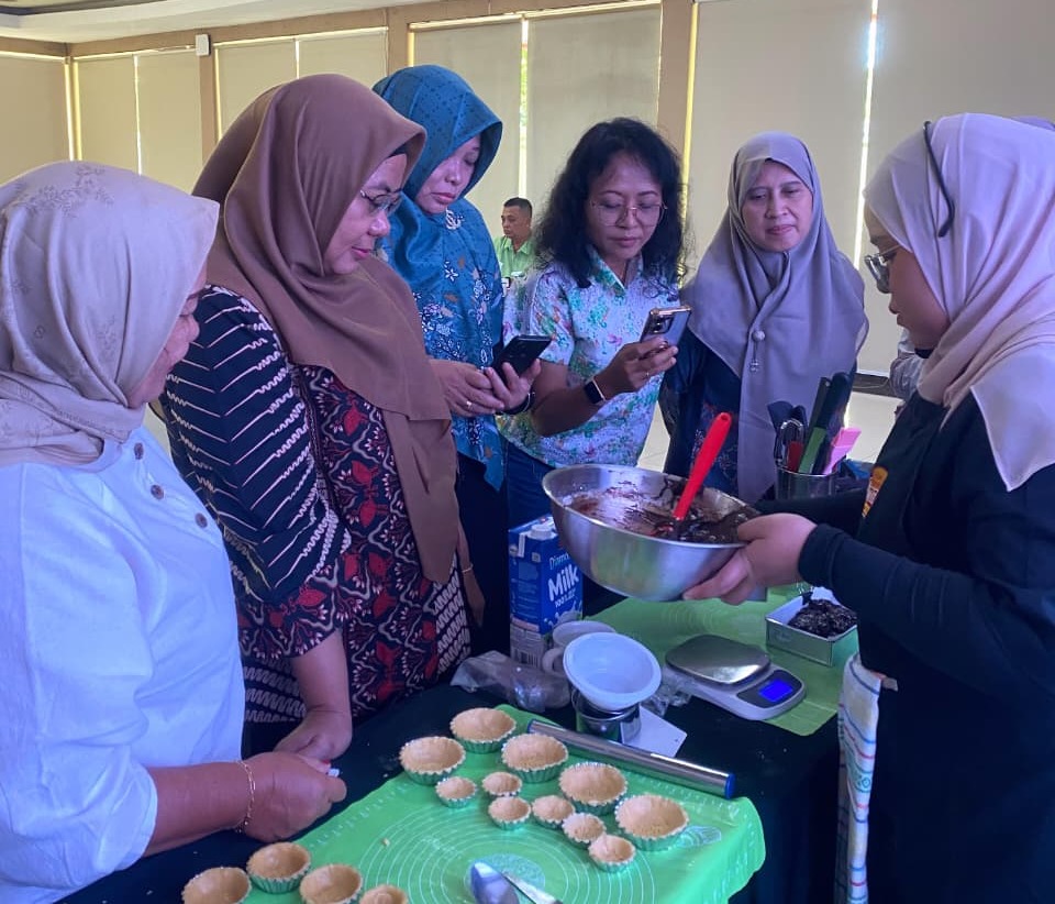 PLN Encourages Retired Employees to Start Their Own Businesses