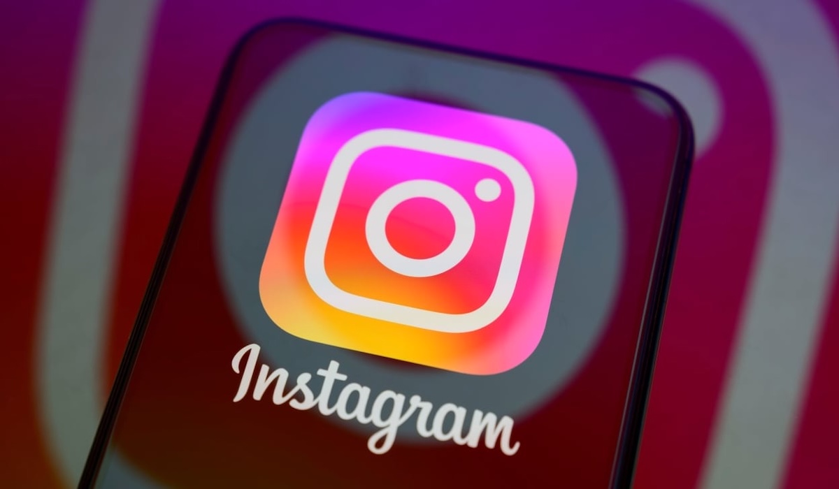 How Instagram Instants Works: Meta's Strategy to Counter Over-edited Content