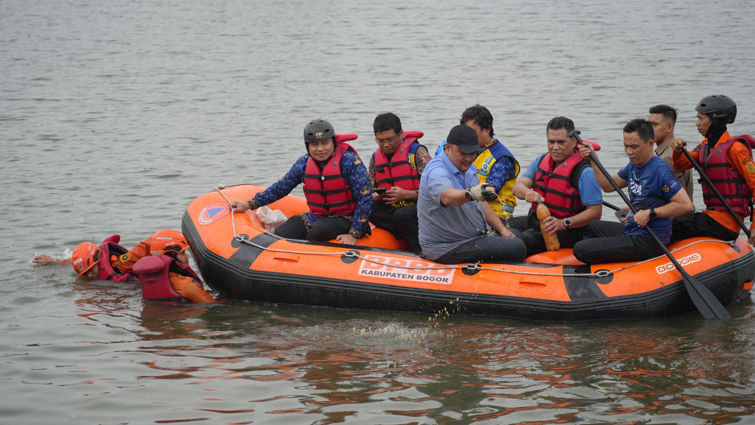 Catching of Suckermouth Catfish Intensified in Bogor Regency