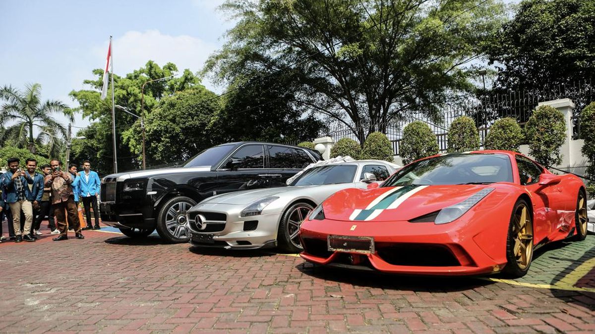 AGO Asset Recovery Agency Auctions Seized Items Belonging to Harvey Moeis