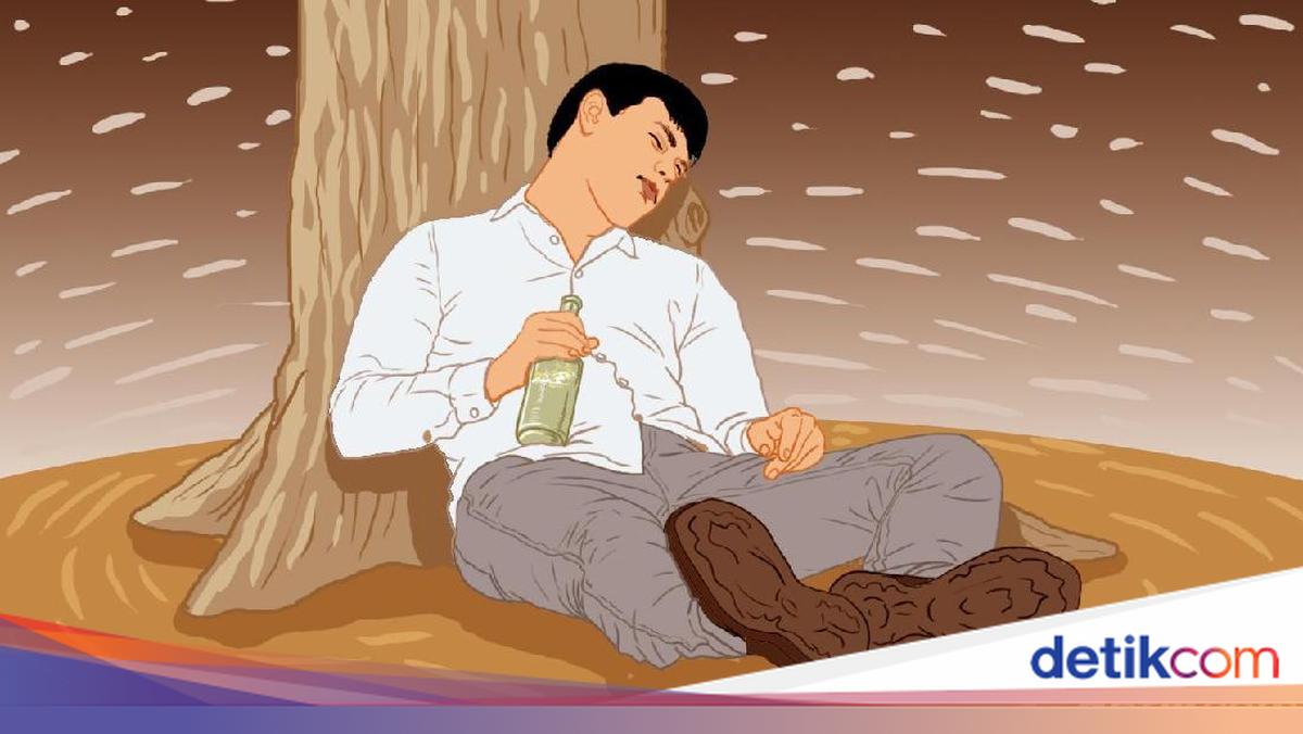 Satpol PP officer in Tulungagung took part in a drinking party with a thief